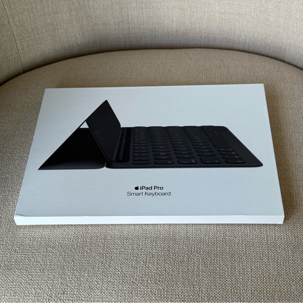 Apple iPad Pro (10.5 inch) Smart Keyboard - Black